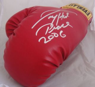 Larry Holmes Signed Everlast Boxing Glove Proof COA