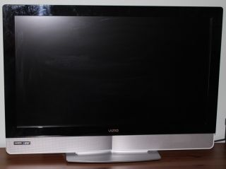 Vizio VX37L 37 720P HD LCD Television Set