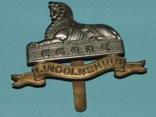 WW1 PERIOD LINCOLNSHIRE REGIMENT CAP BADGE   100% ORIGINAL GUARANTEED