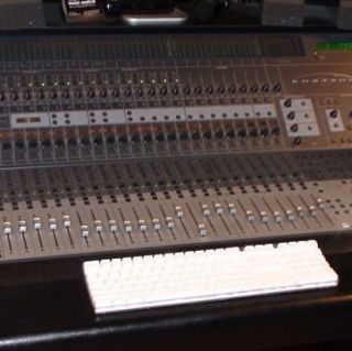 Digidesign Control 24 Low Hours