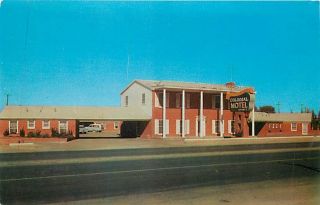 TX Lubbock Colonial Motel Town View T84891