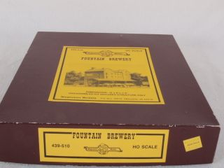 Magnuson Models 439 510 HO Fountain Brewery Building Kit