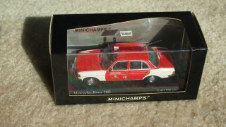 43 Minichamps Mercedes Benz 200 W123 Feuerwehr fire chief car MINT