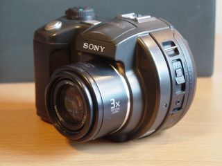 Sony Mavica MVC CD500 5 0 MP Digital Camera