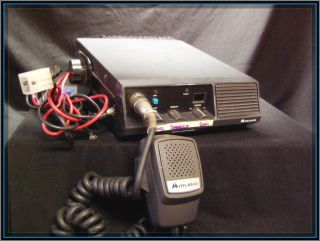 Midland 70 336B Radio + 70 2303 Midland Microphone *Both Tested & Work
