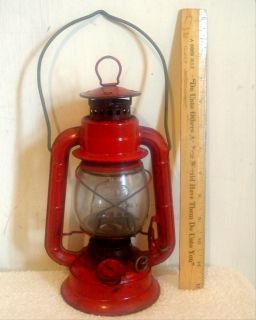 Vintage Dietz Comet H 8 Red Lantern Oil Kerosine Lamp Railroad Lantern