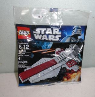 Star Wars 30053 Republic Attack Cruiser Mini Building Set w/ 41 Pieces