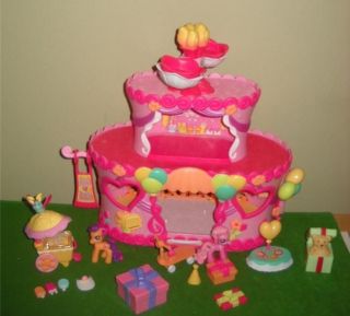 My Little Pony Ponyville Cake Party Rollerskate Ice Cream Cart Lot 99