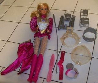 BARBIE ASTRONAUT DOLL 1985 #2449 Bubble Space Helmet and Accessories