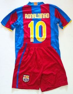 Shirt & Short Boys Ronaldinho Barcelona Jersey Size S   10 New