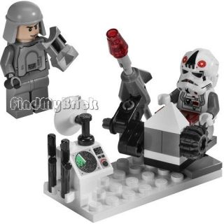 Lego Battle Station Imperial Officer & AT AT Driver Minifigures (No