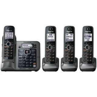 KX TG7644M Link To Cell 1.9 GHz DECT 6.0 Cordless Phone W/ 4 Handsets