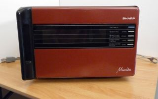 SHARP MUNCHKIN MICROWAVE OVEN MODEL R 3280R USED