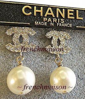 AUTHENTIC CHANEL 2012 Gold Crystal CC Logo + Pearl Drop Dangling Charm