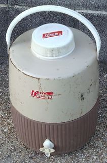Vtg 2 Gallon COLEMAN WATER JUG COOLER~Original Can~READY TO USE PICNIC