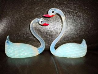 SABINO? ETLING? OPALESCENT PAIR OF QUILTED SWANS RARE