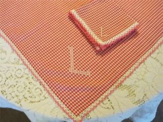 VTG Handmade Card Tablecloth + 4 Napkins Red And White Check Crochet