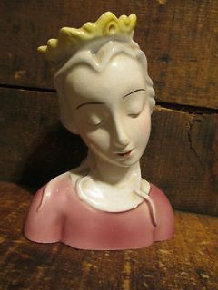 BEAUTIFUL Vintage Goldscheider Everlast USA Figurine Bust Woman Crown