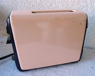 Vintage Pink Westinghouse Bakelite toaster
