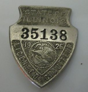 1926 IL Illinois Licensed Chauffeur Pinback Badge # 35138