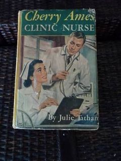 ViNTAGE CHERRY AMES CLiNiC NURSE HARDCOVER YELLOW SPiNE By Julie