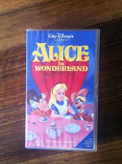 Alice in Wonderland   VHS VIDEO PAL   NOT dvd WALT DISNEY