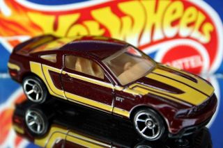 2011 Hot Wheels 144 Faster Than Ever 10 Ford Mustang GT Chrome O5S