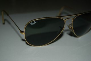 Ray Ban Gold Rim Aviator Sunglasses