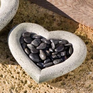 Campania International Small Heart Shell Cast Stone Garden Statue   SH 100 AL
