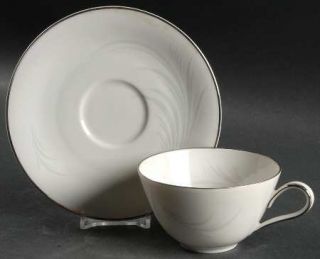 Heinrich   H&C 19307 Flat Cup & Saucer Set, Fine China Dinnerware   Gray Leaf De